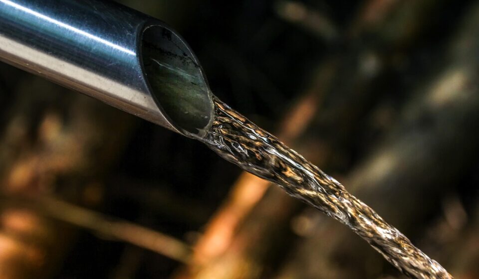 water pipe, fountain, nature, tube, metal, water, stainless steel, fresh, refreshment, water dispenser, flow, source water, water fountain, well water, drink, source, structure, spout