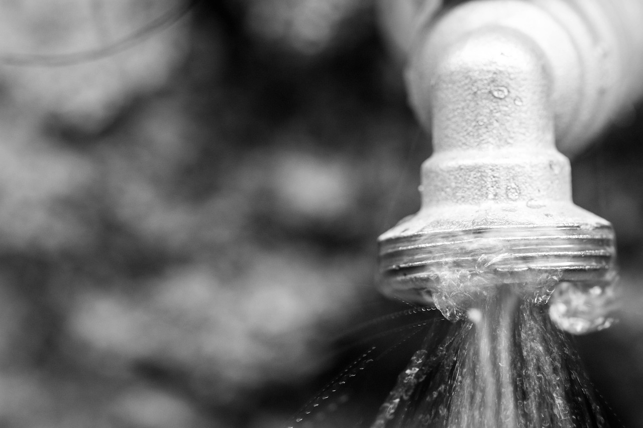 water faucet, nature, water, flowing, chrome, plumbing