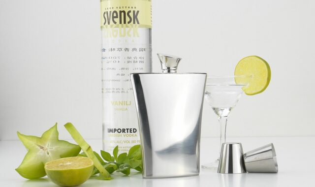 hidro, savage, flagon, stainless steel flagon, carambola, bartending, stainless steel cup, cup, savage, carambola, bartending, bartending, bartending, bartending, bartending