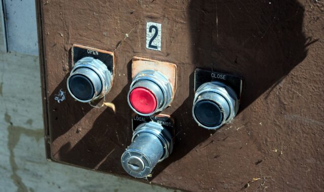 dam valve controls, pushbutton, button, old, chrome, push-button, jackson, lake, dame, flume, valve, control, grand, teton, national, park, wyoming, nature, metallic, metal, push, silver