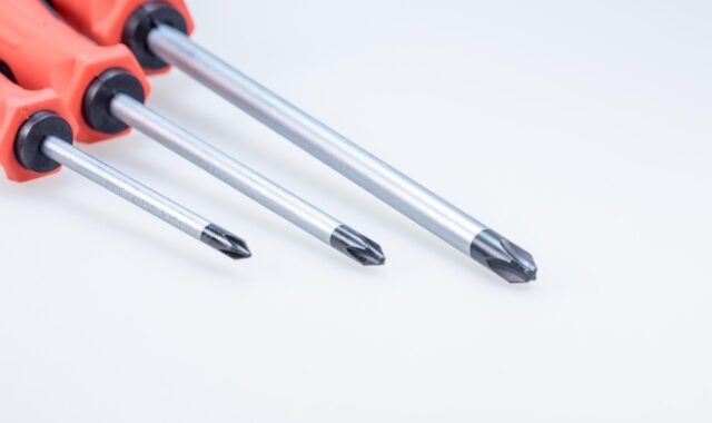 screwdriver, laptop wallpaper, full hd wallpaper, 4k wallpaper, tool, craft, windows wallpaper, red, phillips, metal, head, 4k wallpaper 1920x1080, desktop backgrounds, hd wallpaper, background, detail, mac wallpaper, work, free background, beautiful wallpaper, tool kit, free wallpaper, working device, wallpaper hd, wallpaper 4k, cool backgrounds, tools