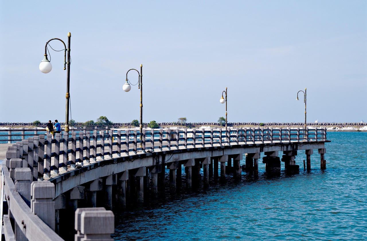 fences, jetty, pier, lamp pole, beach, nature, sea, ocean, water