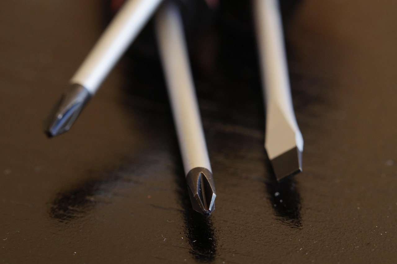screwdriver, tool, craft, phillips, work, working device, tools, workshop, children, children's tool, screws, three, sharpen, metal, close up