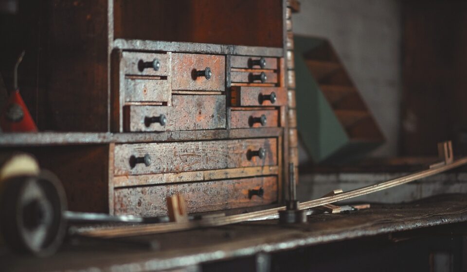 blur, chest of drawers, close-up, drawers, greasy, machine shop, rusty, table, toolbox, untidy, vintage, brown shopping, brown table, brown shop, toolbox, toolbox, toolbox, toolbox, toolbox