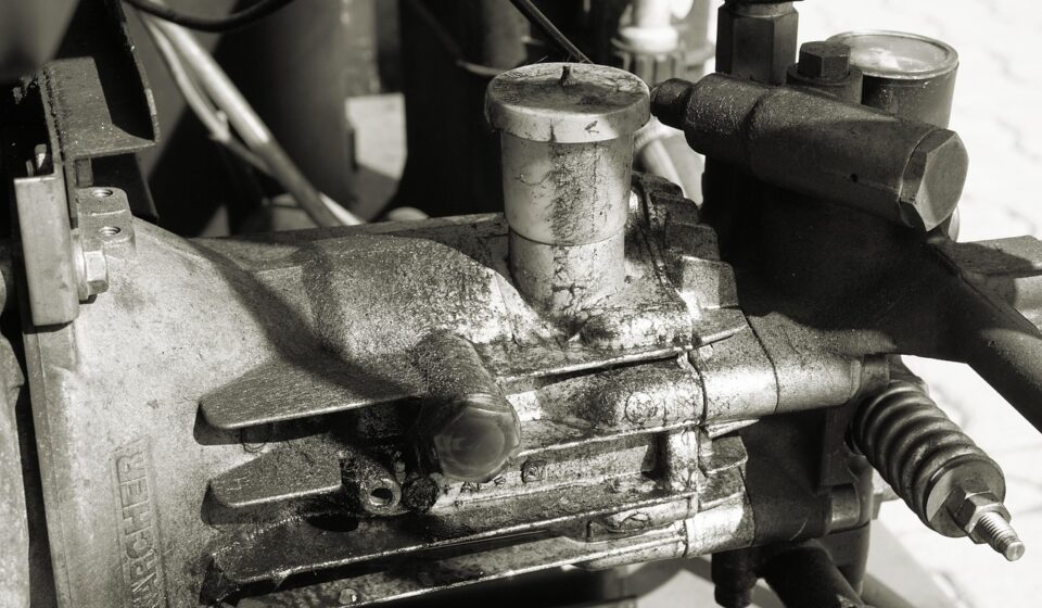 machine, compressor, dirt, tool, technology, work, industry, building, smeared, cooler, metal, air compressor, pressure, air pressure, compressor, compressor, compressor, air compressor, air compressor, air compressor, air compressor, air compressor