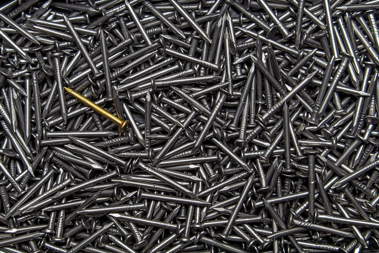 nails, beautiful wallpaper, mac wallpaper, wallpaper 4k, full hd wallpaper, hardware, carpentry, background, free background, 4k wallpaper 1920x1080, 4k wallpaper, metal, wallpaper hd, work, do-it-yourself, nail, to build, laptop wallpaper, free wallpaper, gold, stand out, desktop backgrounds, differentiate, diversity, windows wallpaper, hd wallpaper, cool backgrounds, conformism, non-conformism